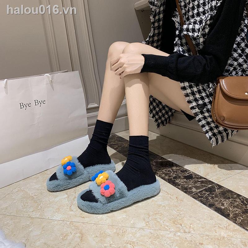 Đôi dép bông đi trong nhà đế bằng đính hoa thời trang mùa đông 2020 cho nữ