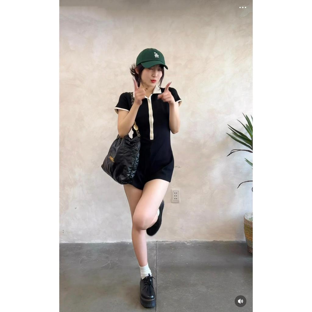 JUMPSUIT ĐEN GÂN VIỀN TRẮNG SHORT ĐÙI POLO VIỀN (TH)