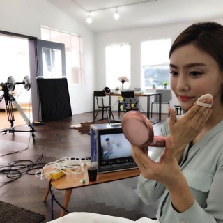Phấn nền Cushion laneige layering