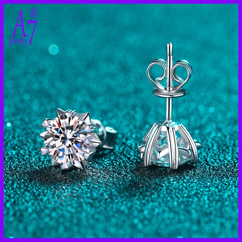 Bông tai mạ bạc 925 hình trái tim và mũi tên chữ D màu Moissanite 2