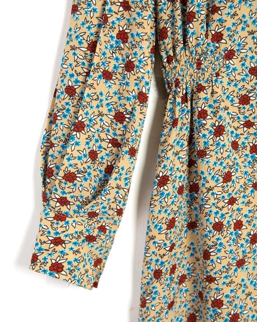 Đầm Mixxo tay dài cổ nơ