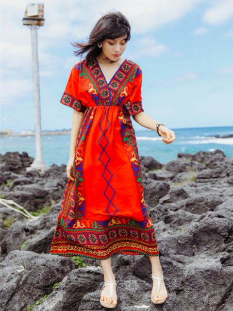 Váy Du Lịch Boho Màu Đỏ Cổ V ( V11 )