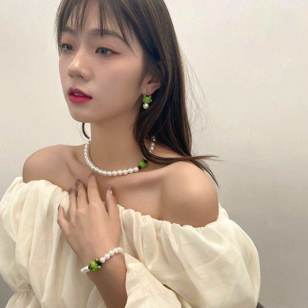 Vòng cổ / Bông Tai Hình Ong / Vịt / Ếch Đính Ngọc Trai Dễ Thương Phong Cách Hàn Quốc