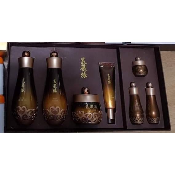 Bộ dưỡng chuyên sâu nhân sâm sâm đỏ SNP ZA- ARYEON Hàn Quốc