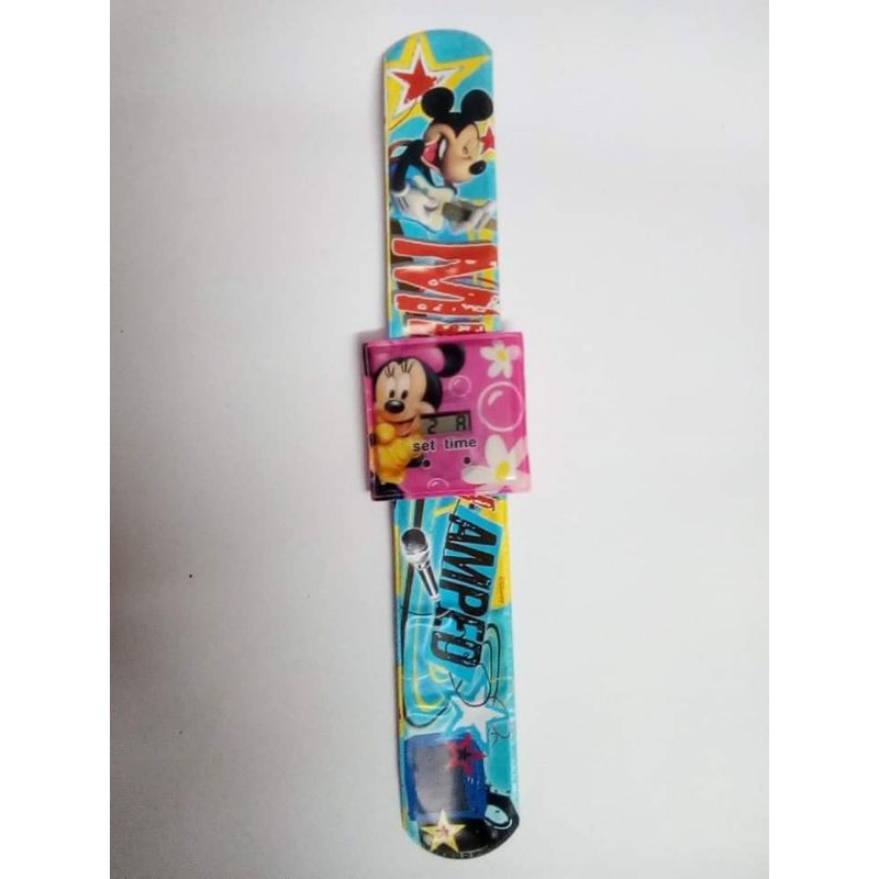 Đồng hồ hoạt hình bé trai và bé gái nhiều mẫu | BigBuy360 - bigbuy360.vn