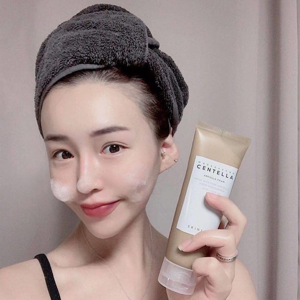 Sữa Rửa Mặt Dịu Nhẹ Madagascar Centella Ampoule Foam 125ml