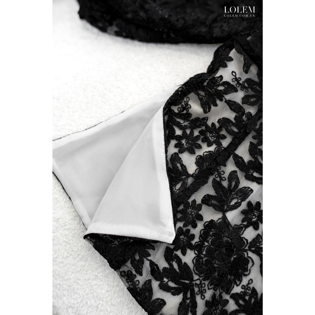Áo ren tiểu thư LOLEM AK1253 thiết kế cổ vuông tay lỡ vải ren thoáng mát mềm mại