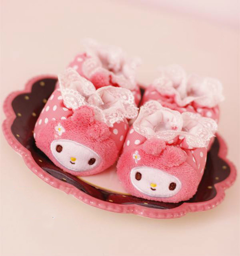 4 Vải Bọc Chân Bàn Ghế Hình Hello Kitty