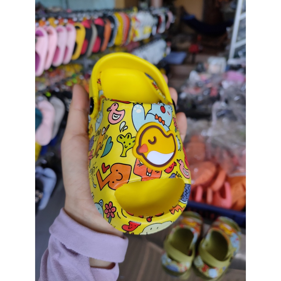 Dép Bánh Mì con Vịt ngộ nghĩnh cho bé có quai hậu đủ màu xinh xắn (size 18-23)