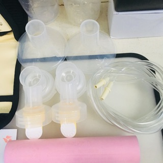 Bộ phụ kiện máy hút sữa Medela Pump