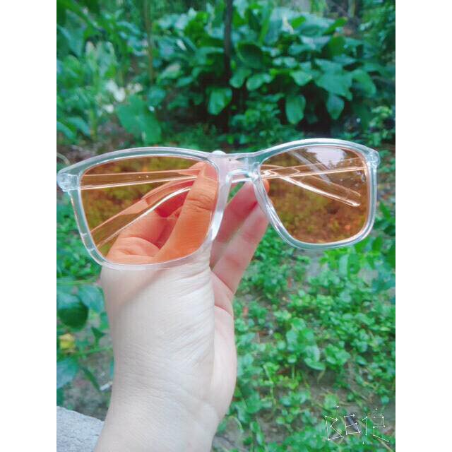 [CỰC SÔC]  KÍNH GỌNG TRONG 10 MÀU mã 31 ( tặng kèm hộp đựng kính )