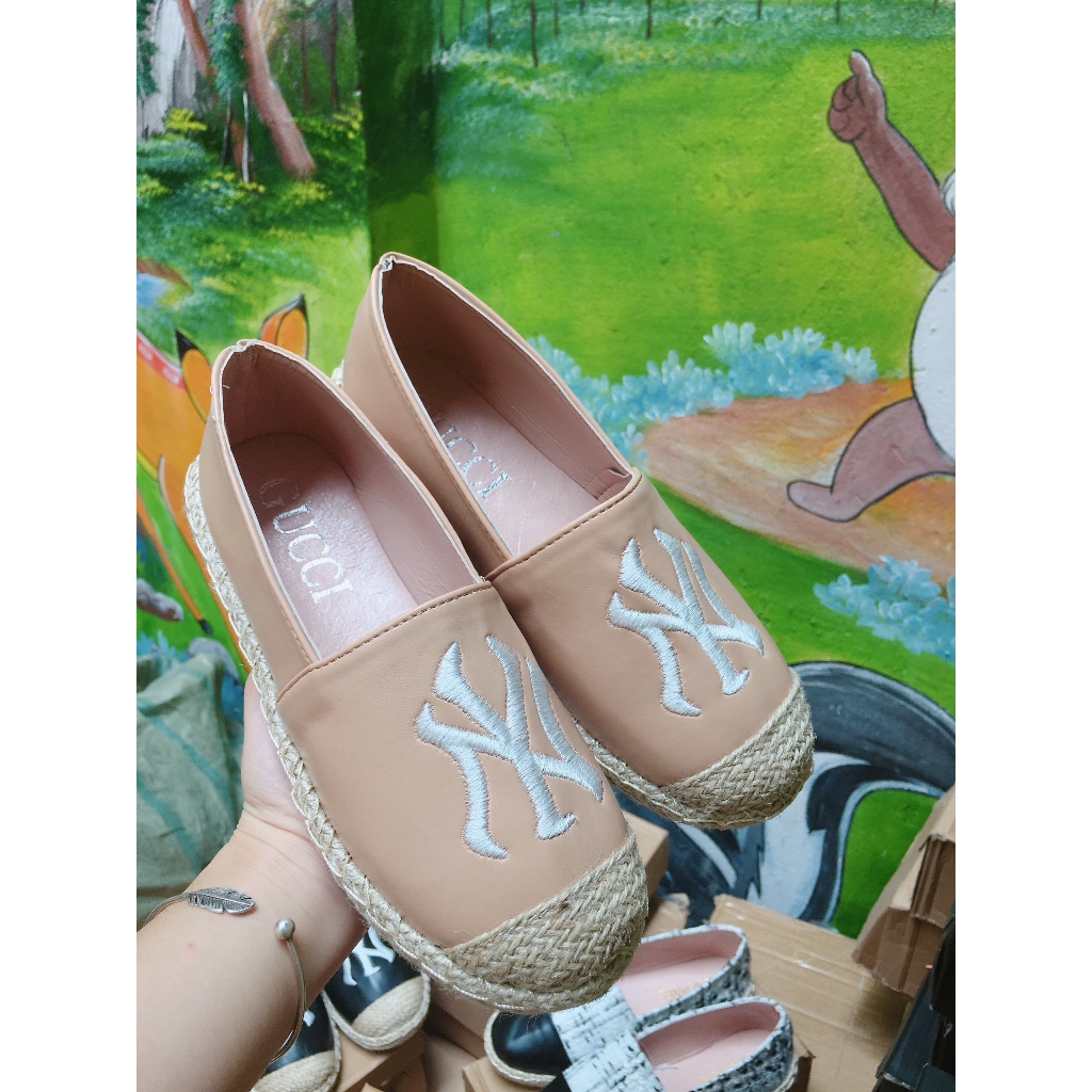 Giày Slip On Chất Da Đế Viền Cói Thêu Chữ (Fullbox - 887) | BigBuy360 - bigbuy360.vn