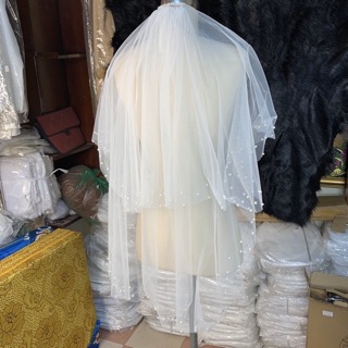 voan cài đầu cô dâu