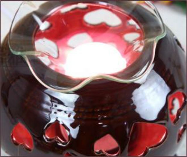 Đèn xông tinh dầu