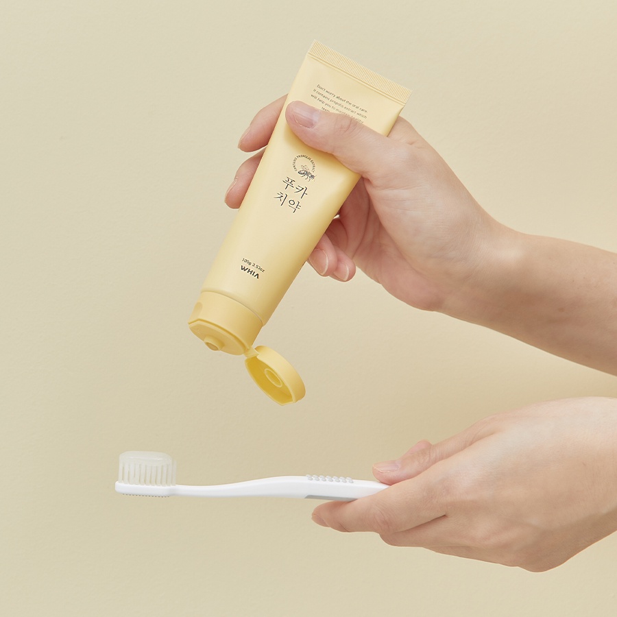 Kem Đánh Răng Bảo Vệ Miễn Dịch WHIA Pucca Toothpaste 100g GomiMall