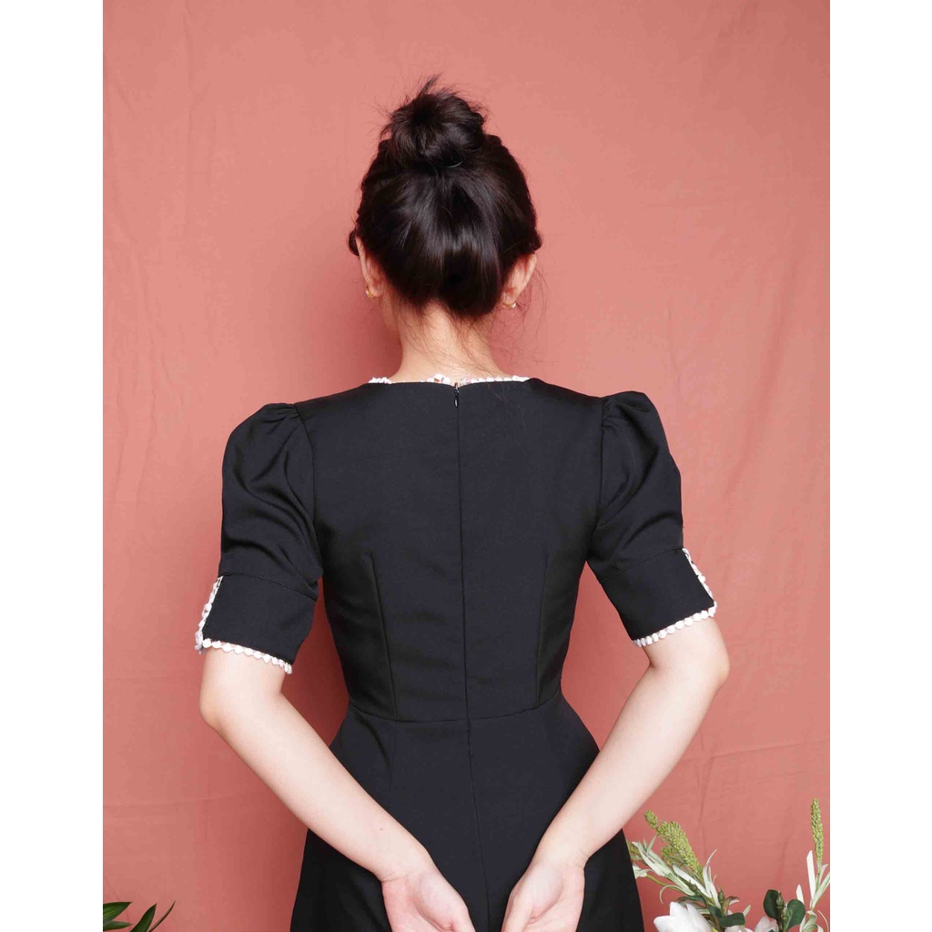 Đầm công sở đen cổ vuông thiết kế chữ a sang trọng trẻ trung tay ngắn thời trang eo che bụng hợp đi làm đi chơi – Lux W | BigBuy360 - bigbuy360.vn