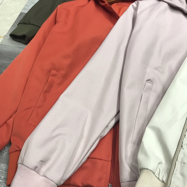 Áo khoác dù nữ 2 lớp có túi trong | BigBuy360 - bigbuy360.vn