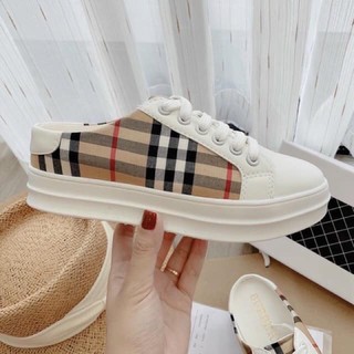 Giày sục cho các chị đẹp