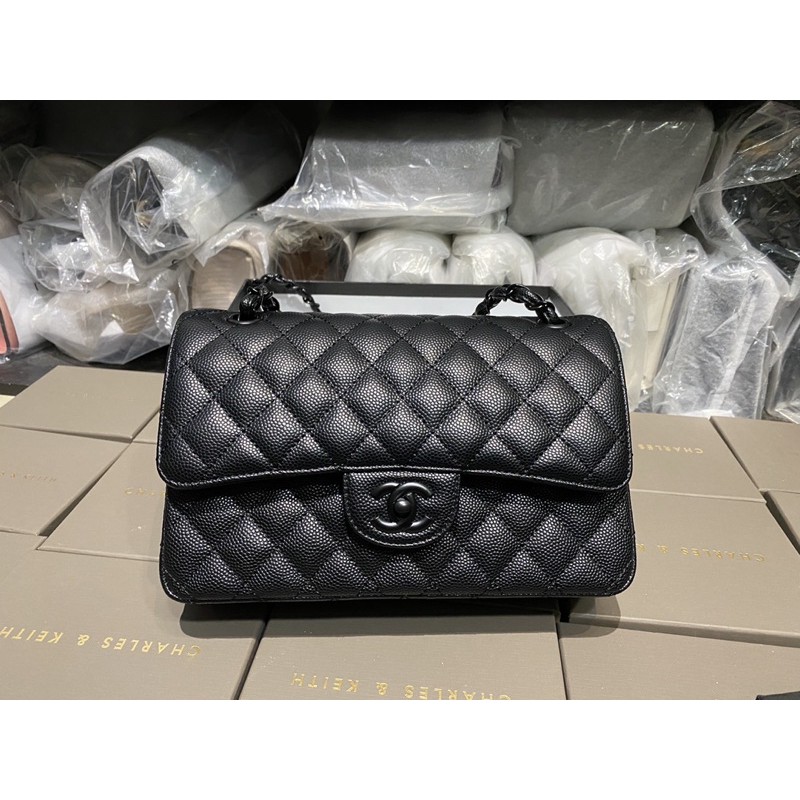 Túi CLASSIC tag đen