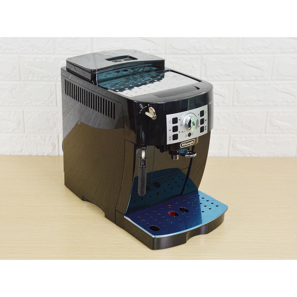 Máy Pha Cà Phê Delonghi ECAM 22.110B