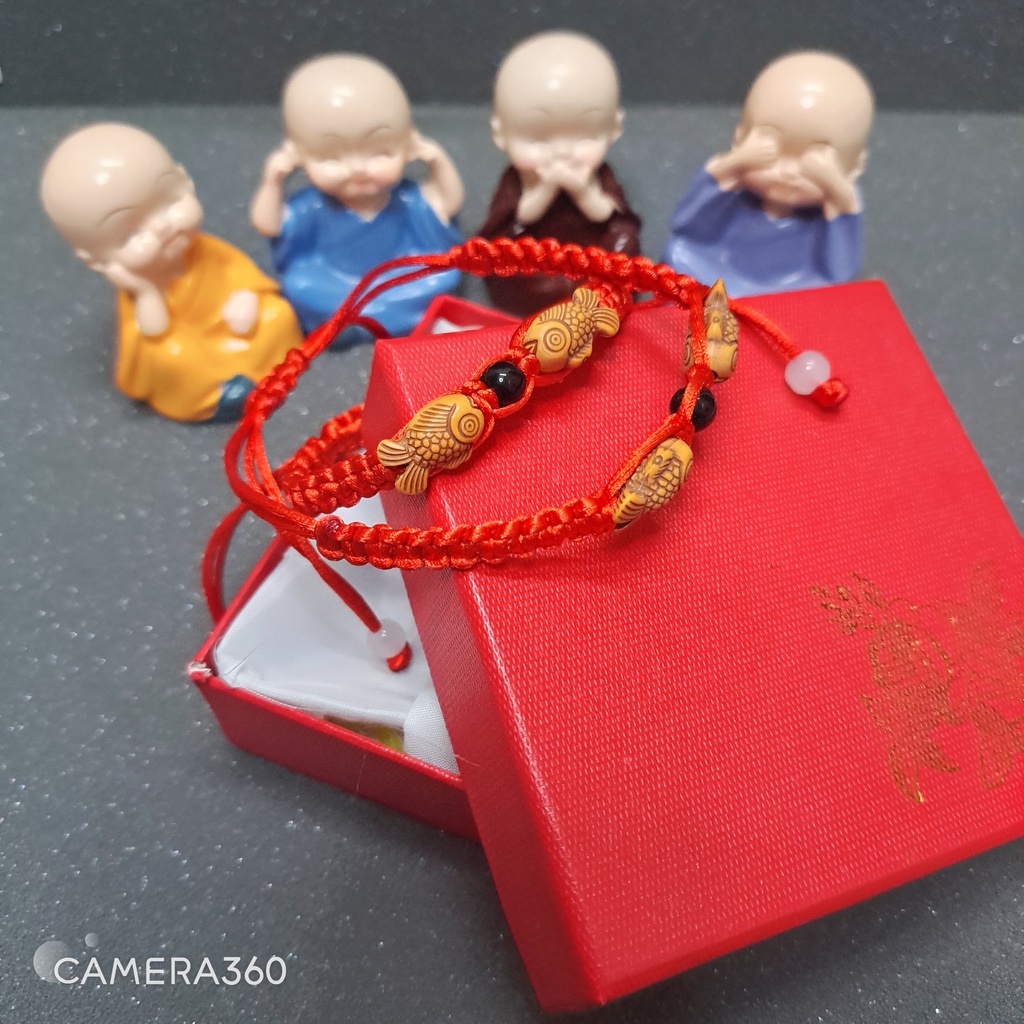 Set 2 Vòng tay chỉ đỏ song ngư, vòng chỉ đỏ cá gỗ may mắn trong học tập tình duyên tặng kèm hộp đựng sang trọng