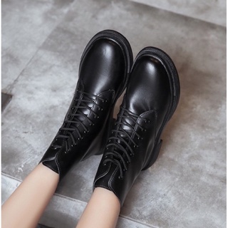 Giày bốt nữ GODLSNEAKER G72 đen dây buộc