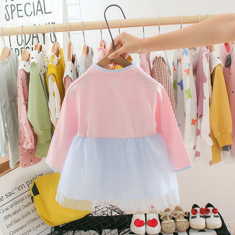 Đầm thêu hoa phong cách cổ điển dành cho bé