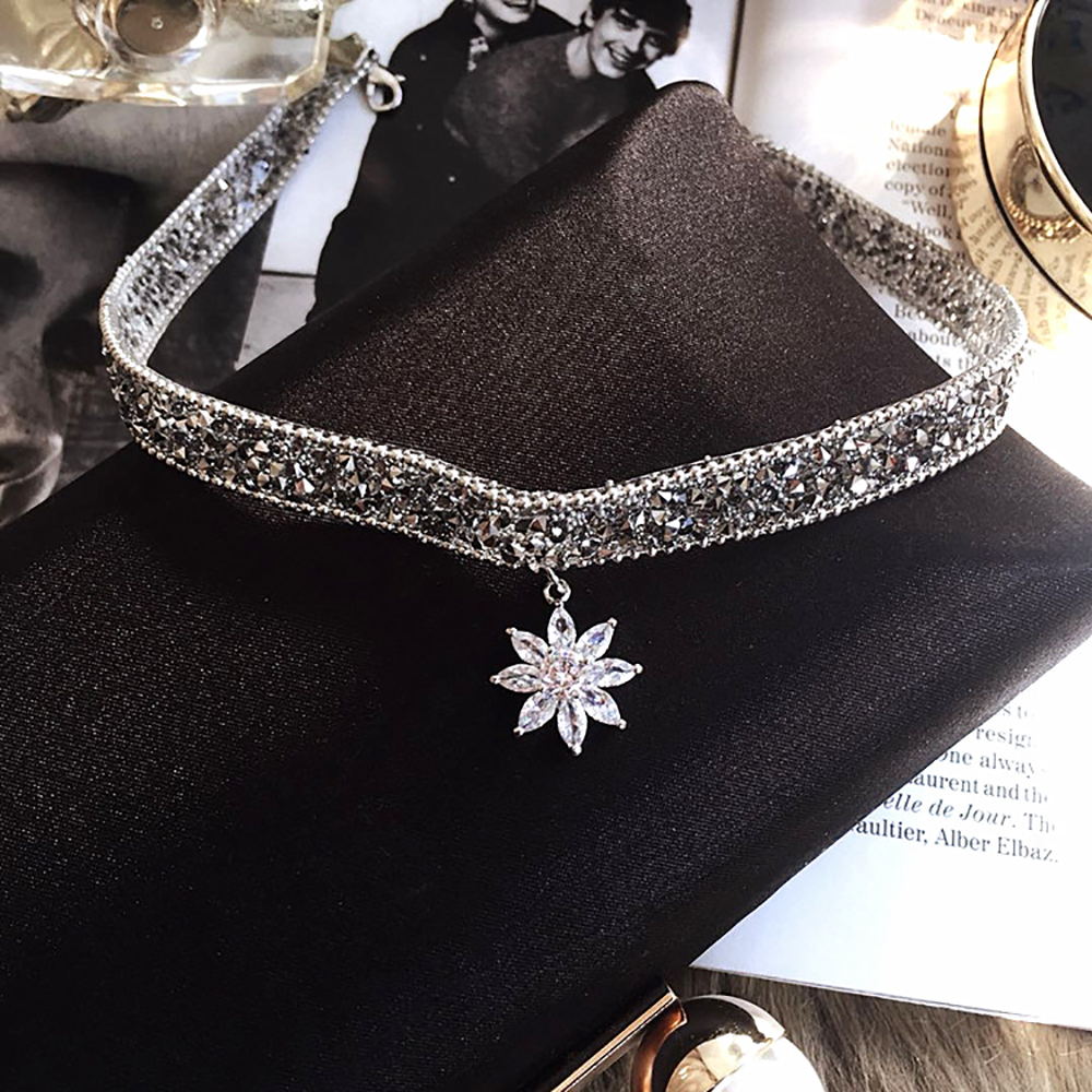 Vòng cổ hợp kim hình hoa đính đá sang trọng thời trang cho nữ