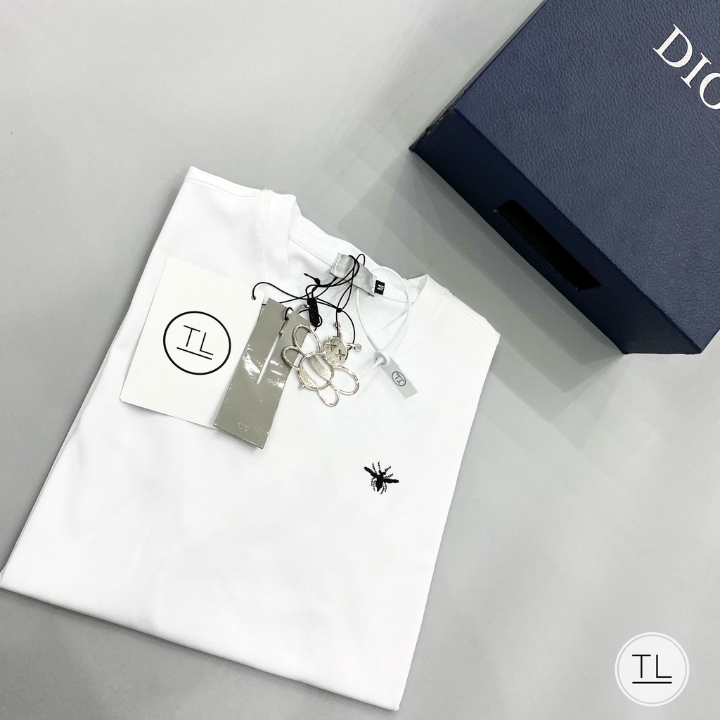 Áo phông nam, áo thun nam ngắn tay thêu ong dễ mặc đơn giản chất vải thoáng mát có giãn nhẹ T00256