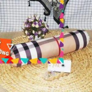 D 1 chiếc vỏ gối ôm poly cotton người lớn kích thước 35x105cm được chọn mẫu .