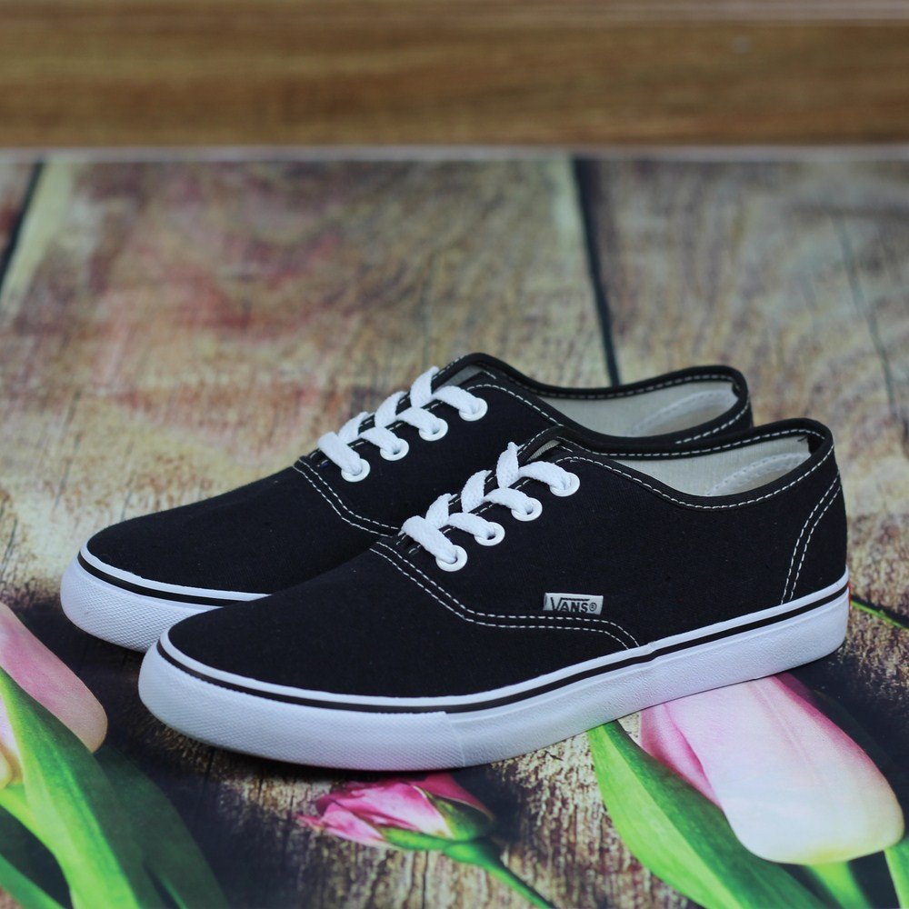 Giày Sneaker Nam Vnss Classic  Màu Đen