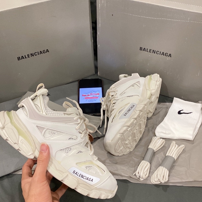 GIÀY BA.’LEN TRACK 3 WHITE LAI AU SC