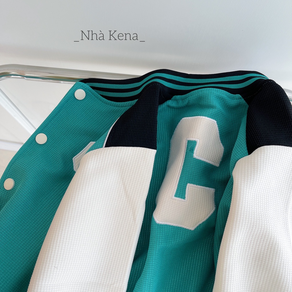 Áo khoác bomber tổ ong thêu chữ cho bé cho bé 9-30kg