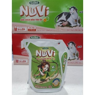 Thùng sữa Nuvi trái cây cam, dâu, đào, trái cây nhiệt đới 110ml 24 túi