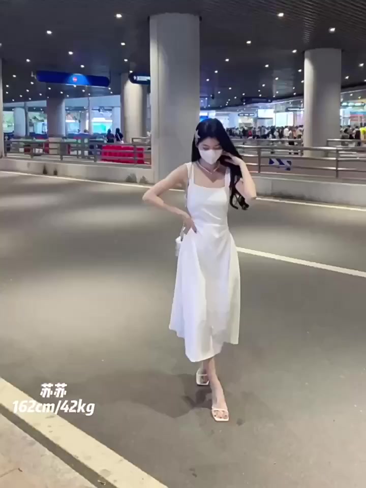 Xiang Nian Ni Đầm Dài Mùa Hè Hai Dây Cổ Vuông Màu Trơn Tự Cột Eo Nhẹ Nhàng Kiểu Pháp | BigBuy360 - bigbuy360.vn