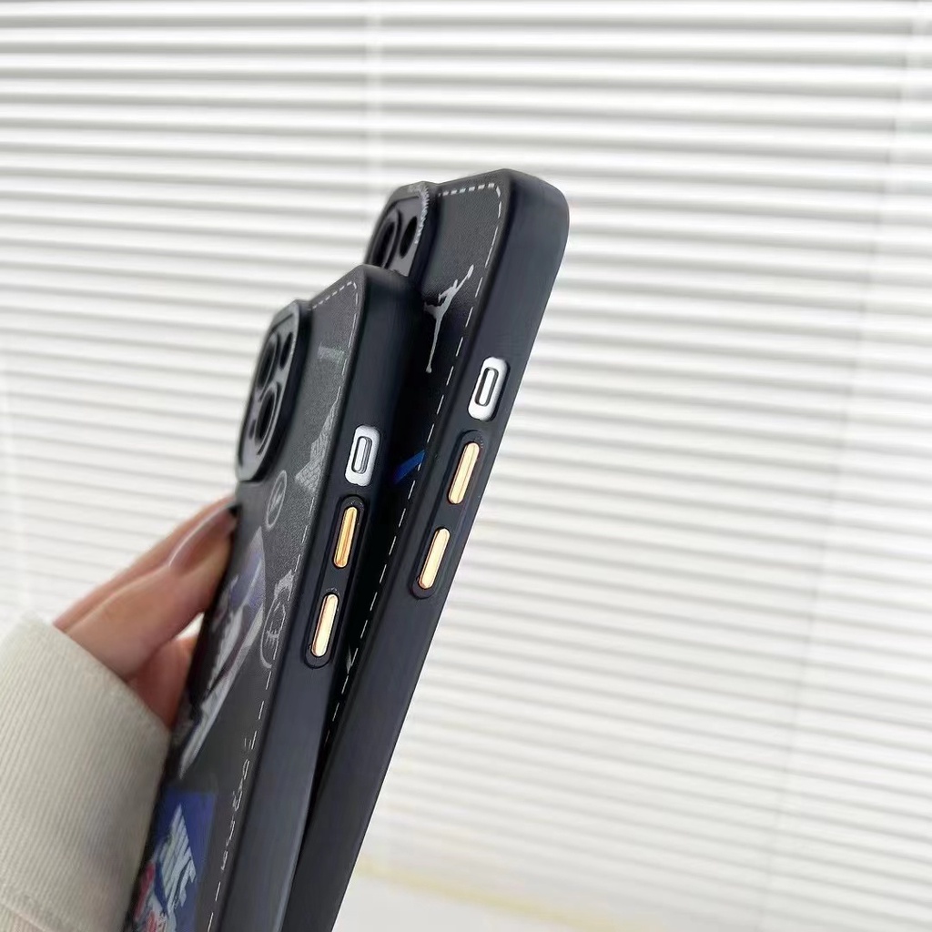 Ốp Điện Thoại Da Mềm Họa Tiết Nhãn Hiệu Mạ Kim Loại Cho iPhone 7 / 8 2020 7 / 8 PLUS XS XR XSMAX 11 12 13 PRO MAX