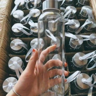 BÌNH DETOX THUỶ TINH 500M Hàng tồn kho nắp hoen