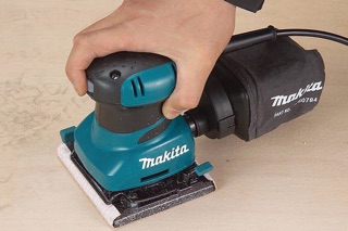 Máy chà nhám rung Makita BO4556