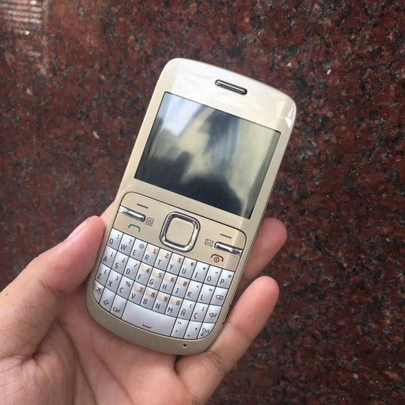 NOKIA C3 00 ZIN KÈM PIN SẠC BẢO HÀNH 3 THÁNG