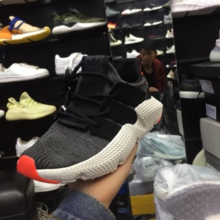 Giày Thể Thao Prophere đen cam