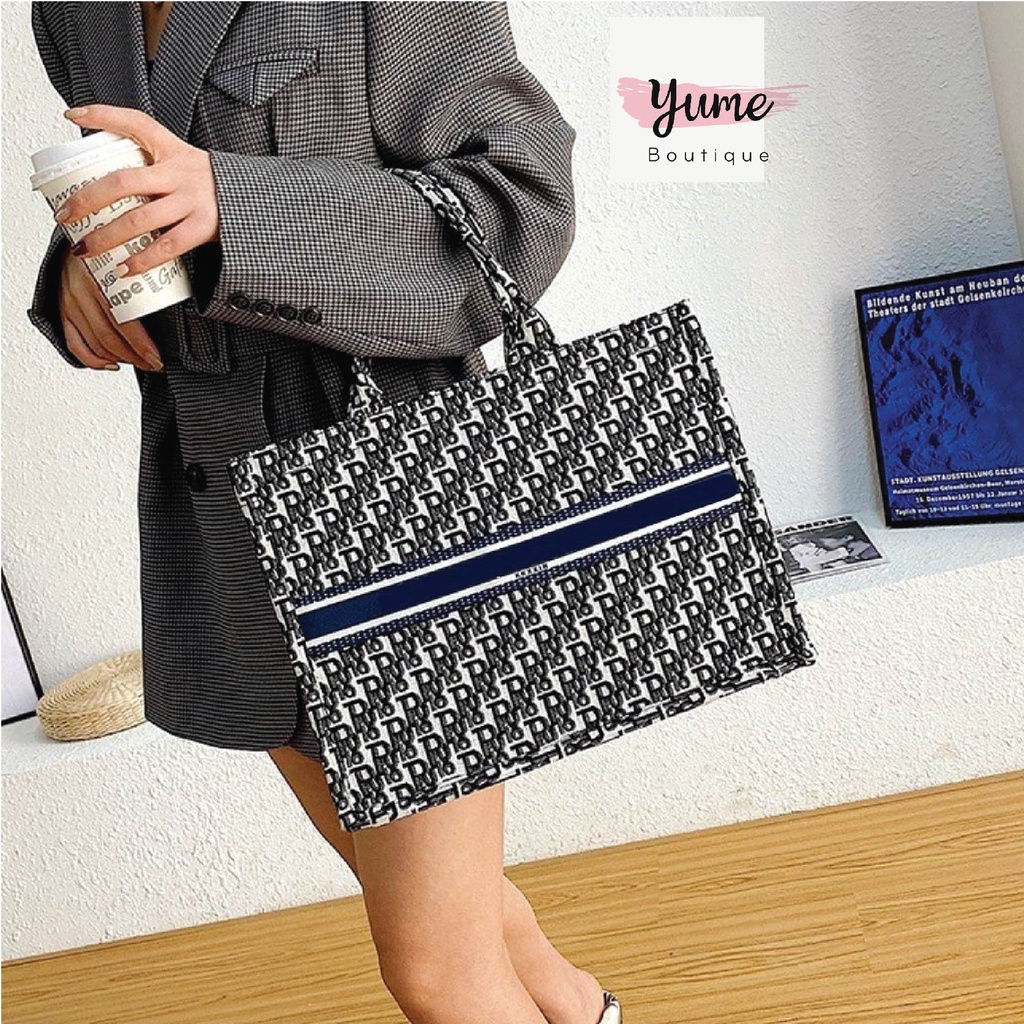 [Tặng Kèm Khăn] Túi Du Lịch DR Tote Siêu Hot Khóa Kéo Họa Tiết Size 36 DR88