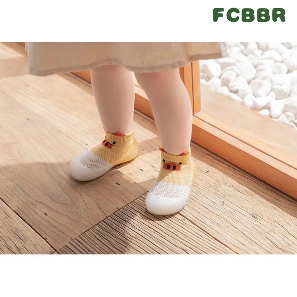 Giày tất đế mềm cho bé chất lượng cao
