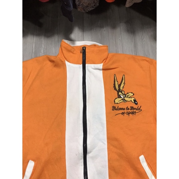 Áo khoác vải dày in hình Looney Tunes màu cam phối trắng size XL