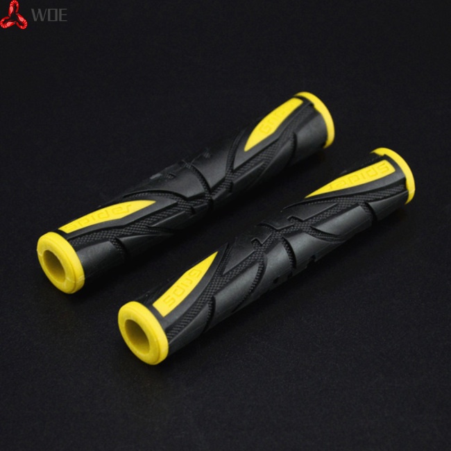 2 Vỏ bọc tay lái mềm mại chống trượt dành cho xe máy