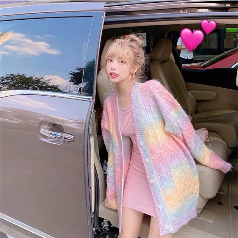 Áo cardigan len tiedye cầu vồng giống Liz IVE và Youngeun Kep1er