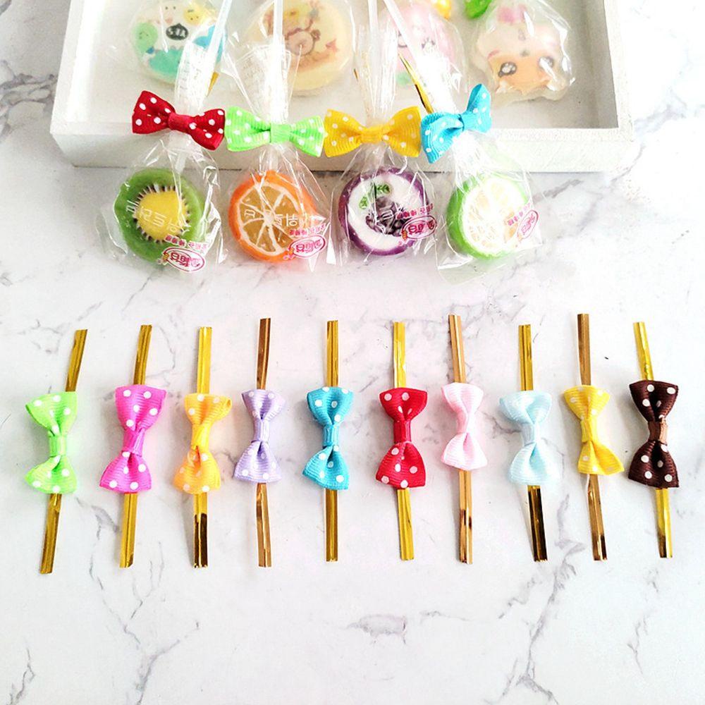 Bộ 50 Nơ Gói Bánh Kẹo Bằng Giấy Kraft Phối Kim Loại Xinh Xắn