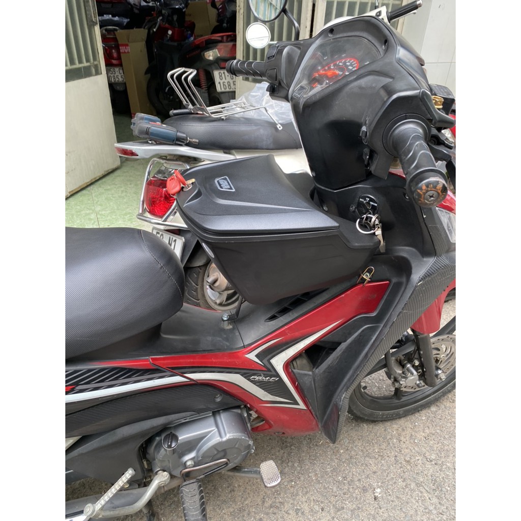 Thùng giữa Wave RSX, thùng giữa Givi G10N, hàng Givi chính hãng đã kèm bát gắn chuẩn theo xe Wave RSX, mới 100%