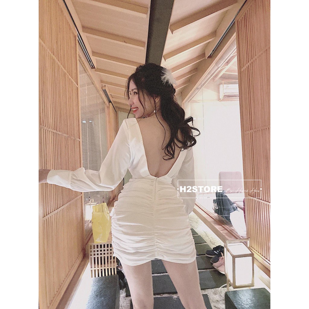 ĐẦM ĐŨI NHÚN SƯỜN TAY DÀI HỞ LƯNG CÓ MÚT NGỰC