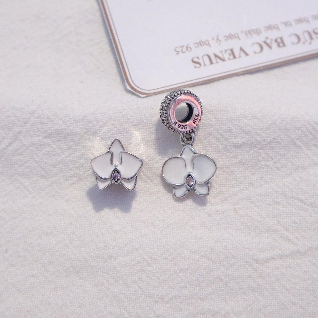 Charm bạc 925 hình hoa lan trắng nhụy hồng- Trang sức bạc Venus