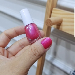 Sơn móng tay cho bé, Sơn móng mini màu đỏ